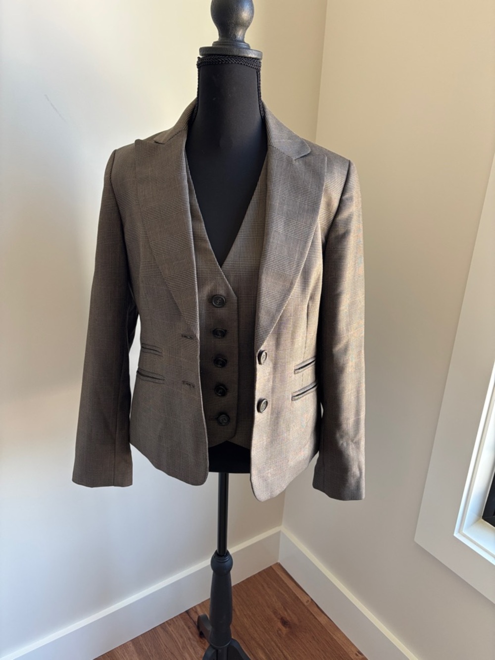 Nine West Brown Plaid Blazer with Matching Vest